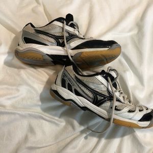 Mizuno Volleyball Shoes